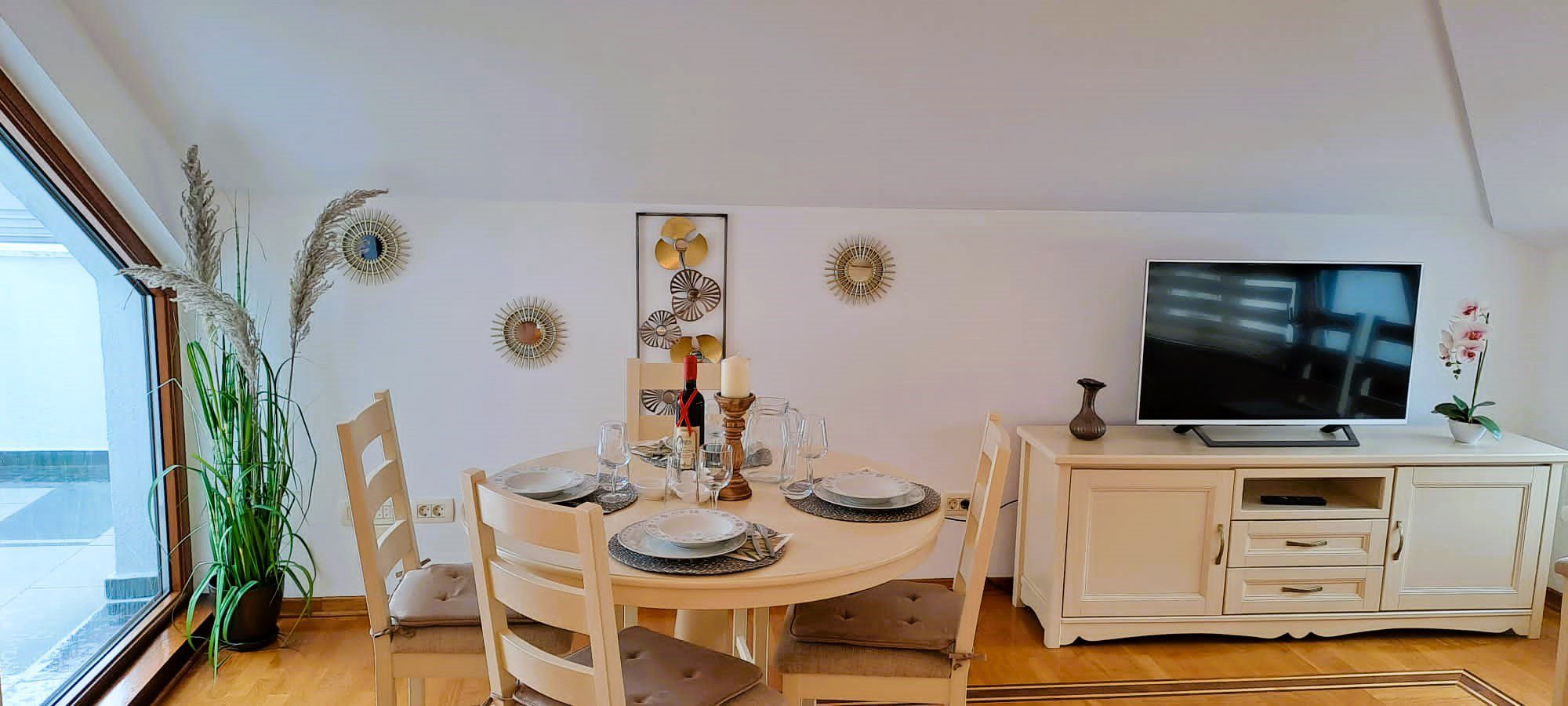 Penthouse Apartment for Sale in Budva – Central Location with Sea View — Montenegro