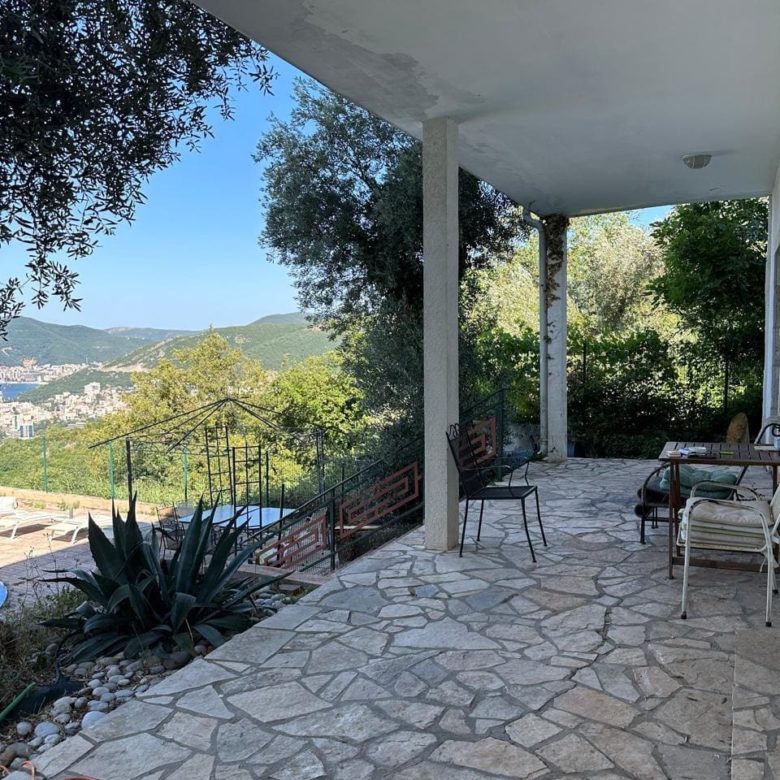 🏡 Villa for Sale in Podbabac Budva – 286 m² with Pool & Sauna — Montenegro