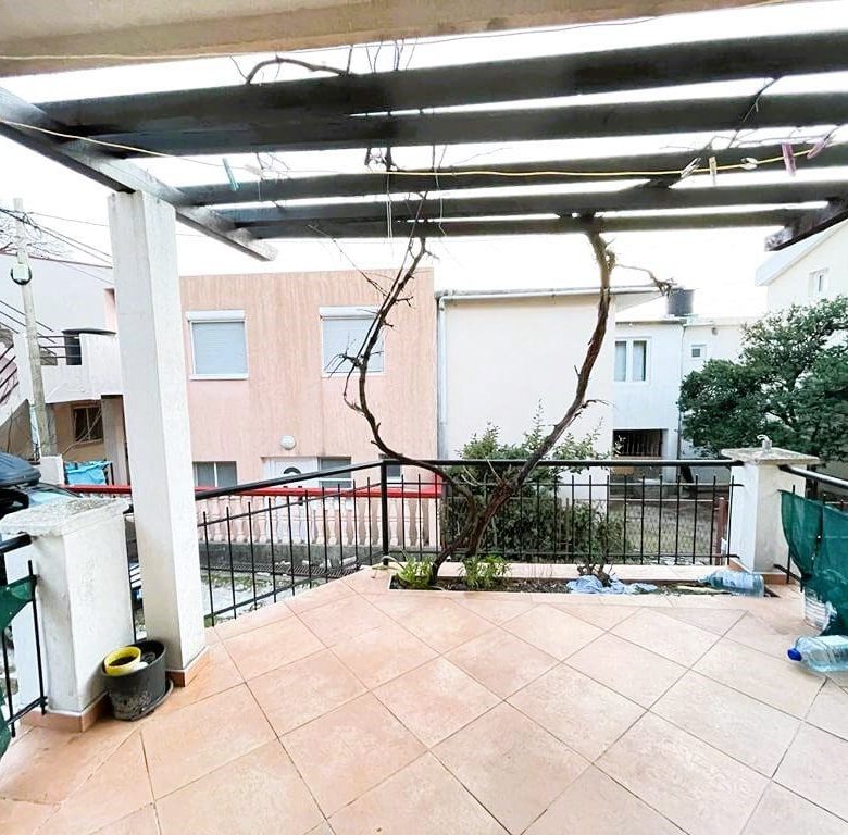 🏡 Townhouse for Sale in Sutomore – Sea View, 700m from the Beach — Montenegro