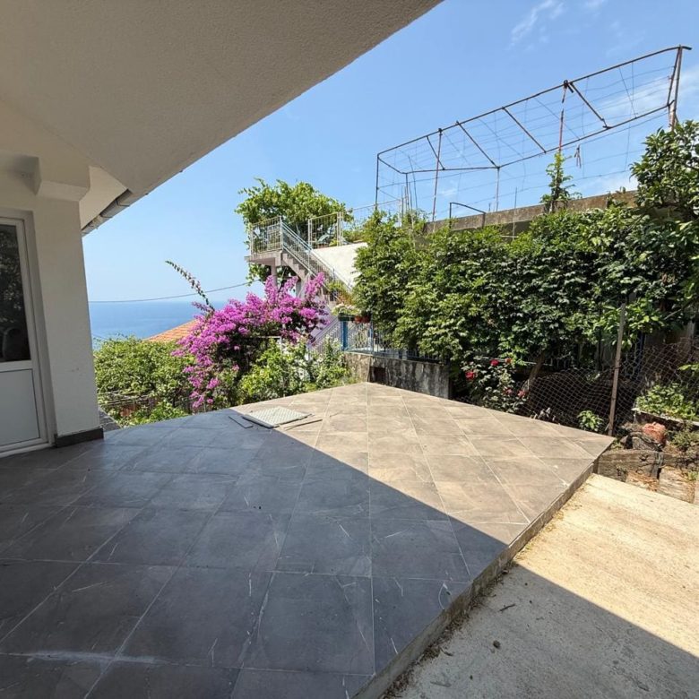Legal House with Sea View in Dobre Vode – 4‑Bed Dream, 136m² — Montenegro