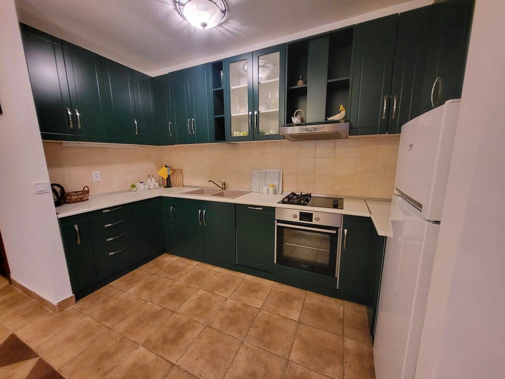 🏡 Luxury 3-Bedroom Apartment in Kostanjica Kotor – With Sea View & Private Beach — Montenegro