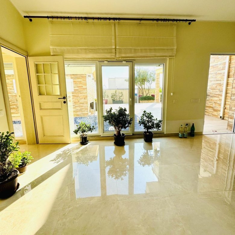 🏡 House for Sale Dobra Voda – 4 Bedrooms, Pool, Sea View — Montenegro