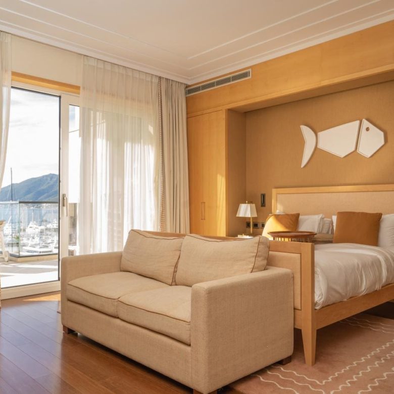 Penthouse Porto Montenegro – Luxury 3-Bedroom Residence with Sea View, Jacuzzi, and Terrace — Montenegro