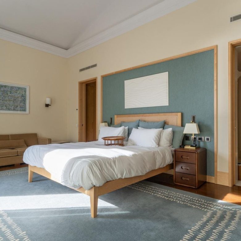 Penthouse Porto Montenegro – Luxury 3-Bedroom Residence with Sea View, Jacuzzi, and Terrace — Montenegro