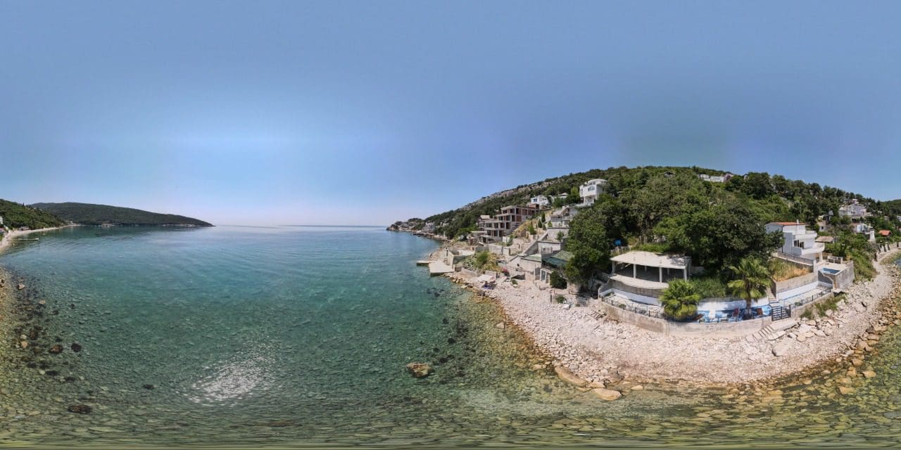 Charming 3-Bedroom Villa for Sale in Ulcinj - Kruce with Pool & Sea View — Montenegro