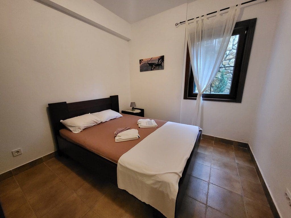 🏡 Luxury 3-Bedroom Apartment in Kostanjica Kotor – With Sea View & Private Beach — Montenegro