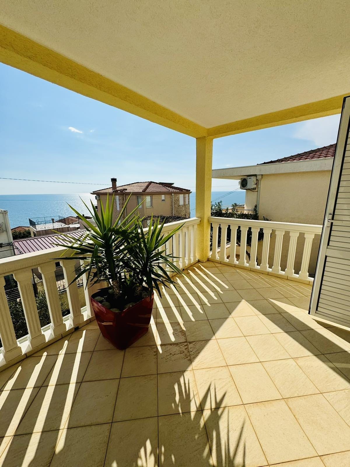 🏡 House for Sale Dobra Voda – 4 Bedrooms, Pool, Sea View — Montenegro