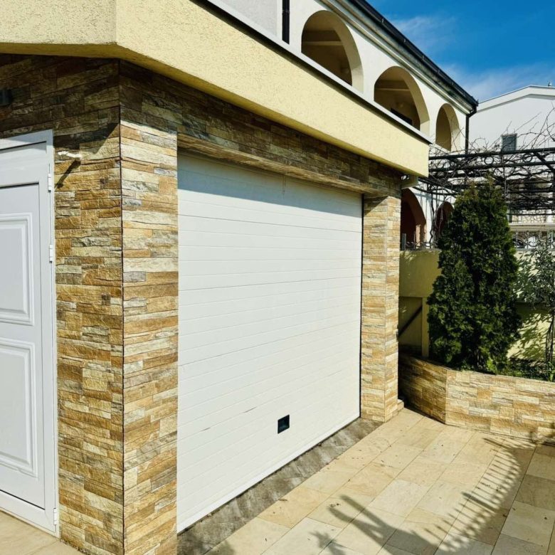 🏡 House for Sale Dobra Voda – 4 Bedrooms, Pool, Sea View — Montenegro