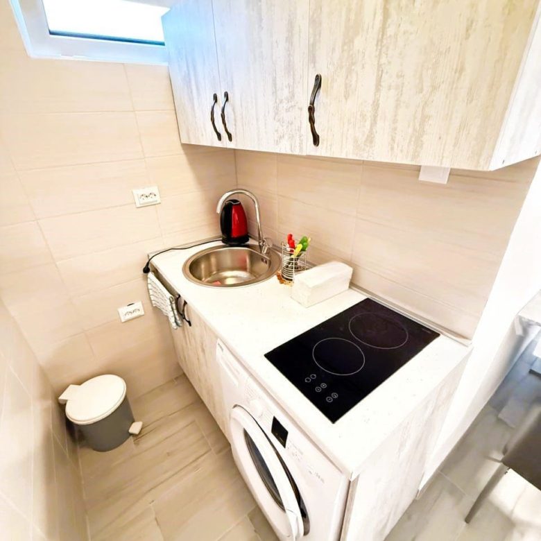 House with Sea View in Sutomore – 2‑Bed Renovated Gem — Montenegro