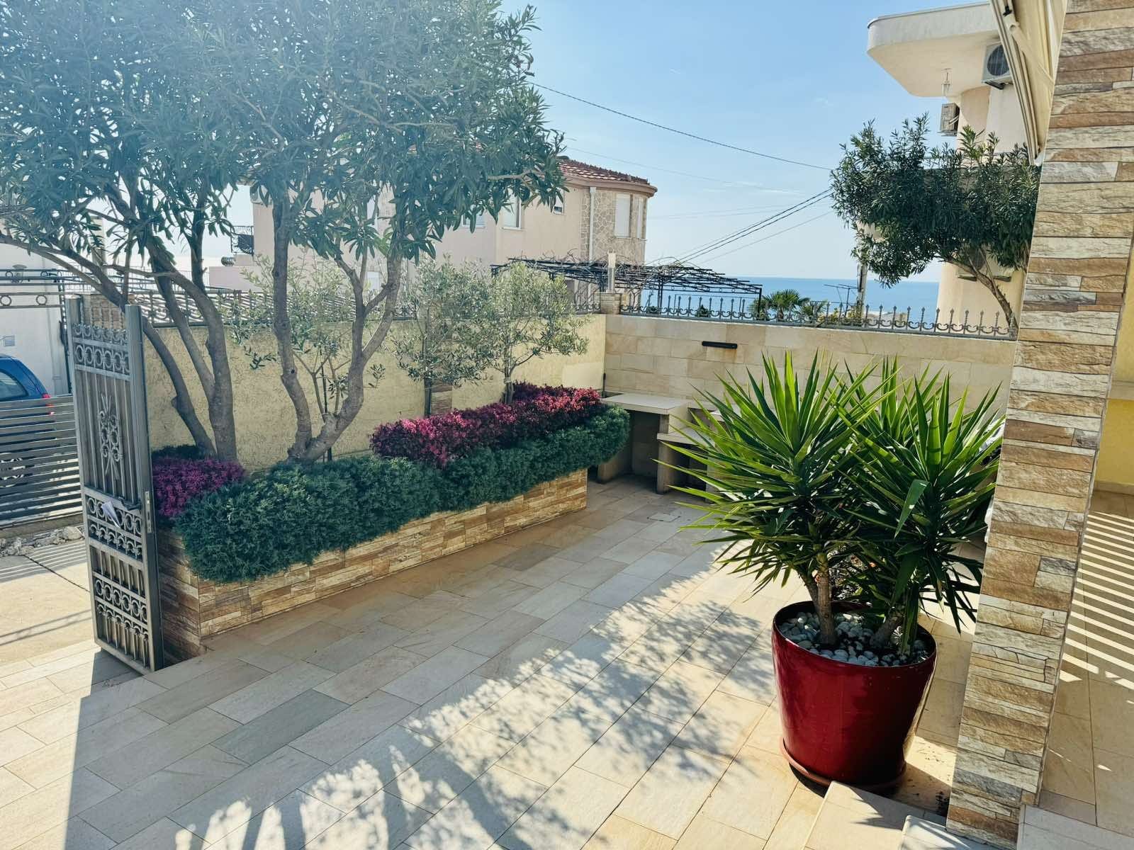 🏡 House for Sale Dobra Voda – 4 Bedrooms, Pool, Sea View — Montenegro