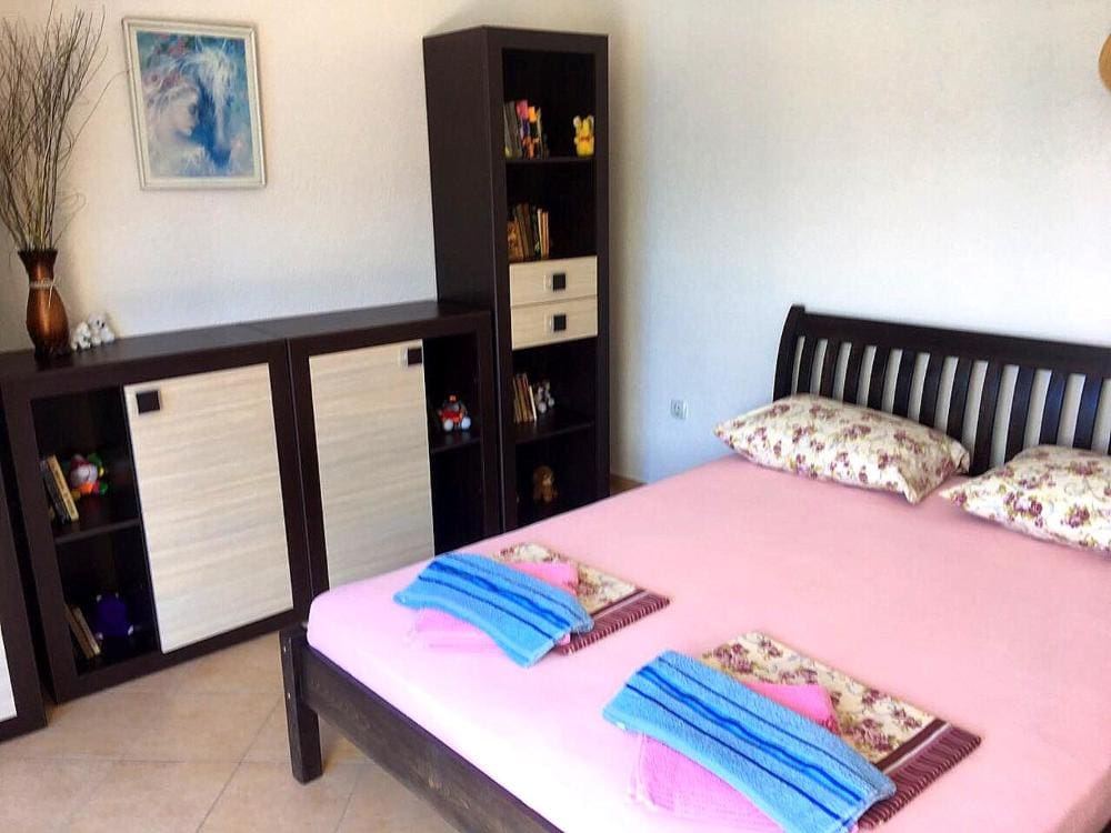 Charming 3-Bedroom Villa for Sale in Ulcinj - Kruce with Pool & Sea View — Montenegro