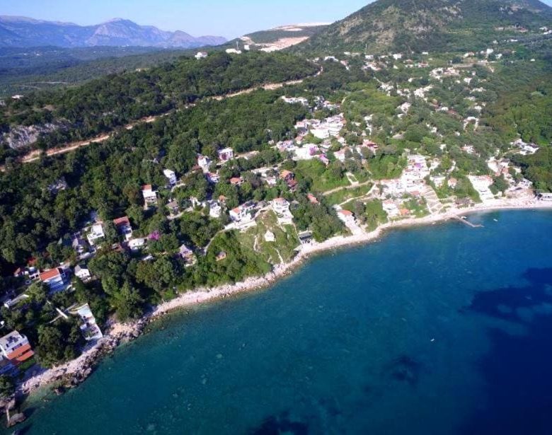 Charming 3-Bedroom Villa for Sale in Ulcinj - Kruce with Pool & Sea View — Montenegro