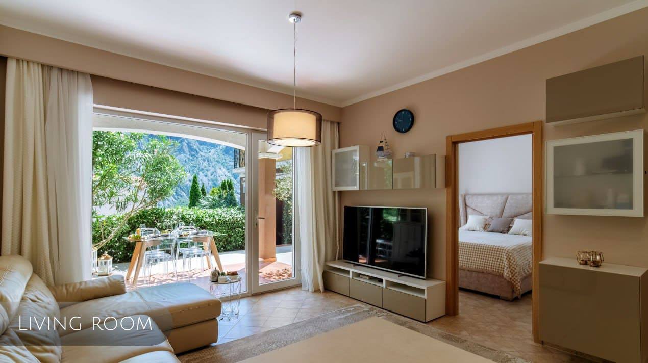 🏡 178m² Sea-View Apartment for Sale Orahovac, Kotor – Bonus: Pool & Parking — Montenegro