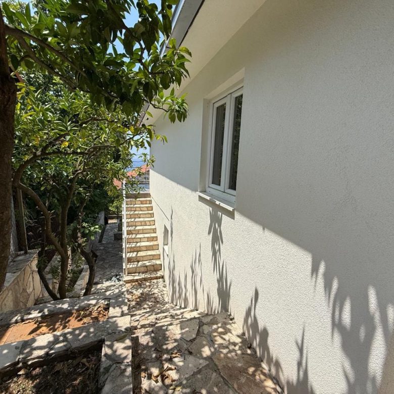 Legal House with Sea View in Dobre Vode – 4‑Bed Dream, 136m² — Montenegro