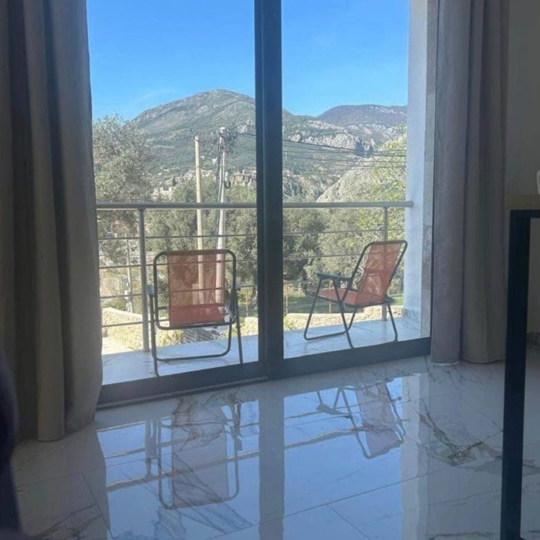 Exquisite Villa for Sale Bar — Montenegro