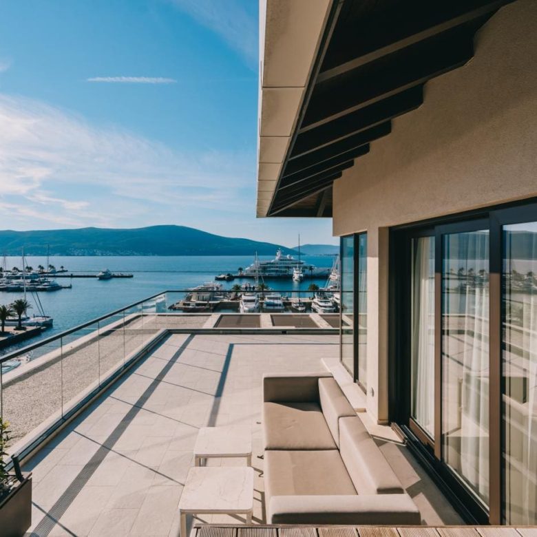 Penthouse Porto Montenegro – Luxury 3-Bedroom Residence with Sea View, Jacuzzi, and Terrace — Montenegro