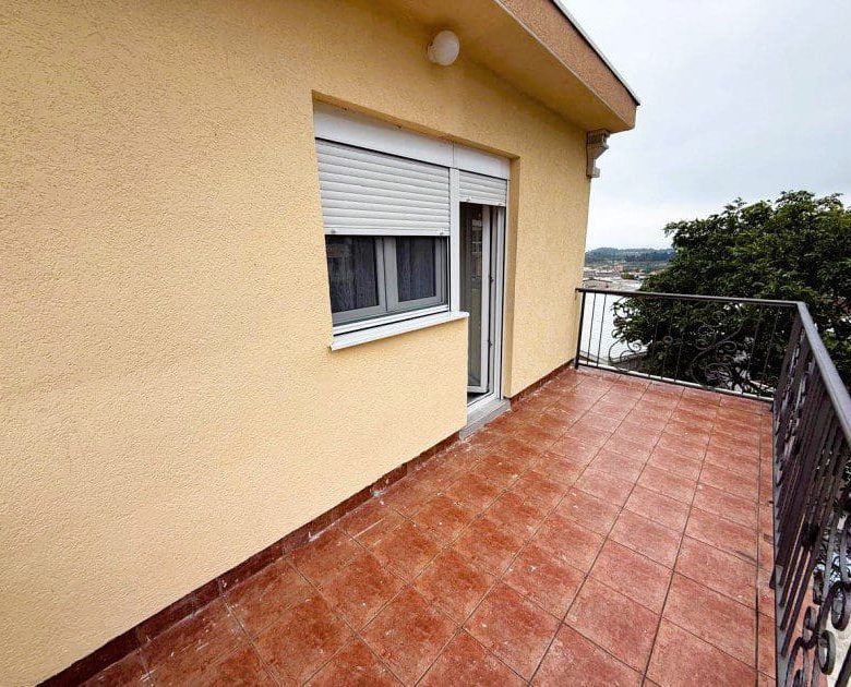 House with Sea View in Sutomore – 2‑Bed Renovated Gem — Montenegro