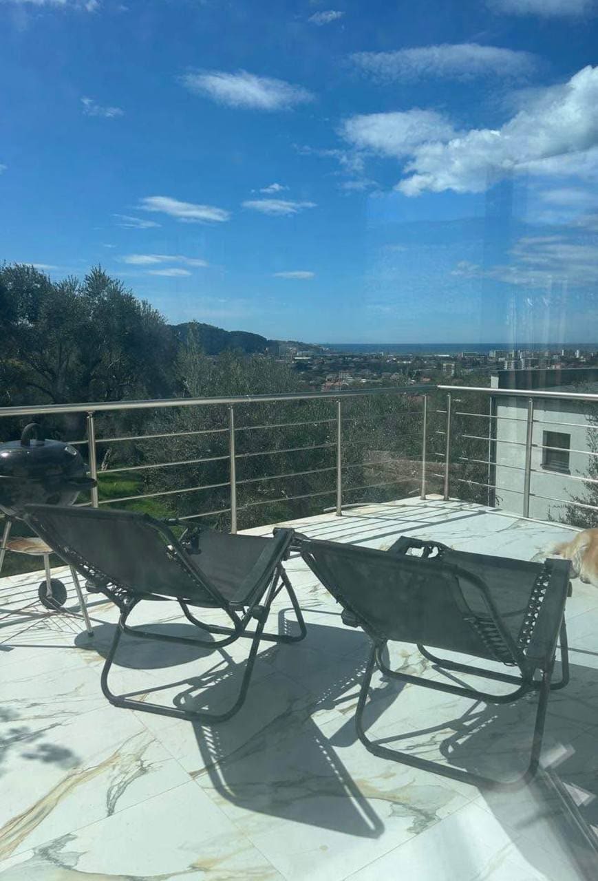 Exquisite Villa for Sale Bar — Montenegro
