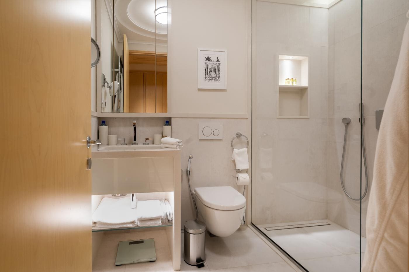 Luxury Real Estate Tivat – Exclusive Penthouse in Porto Montenegro with Infinity Pool — Montenegro