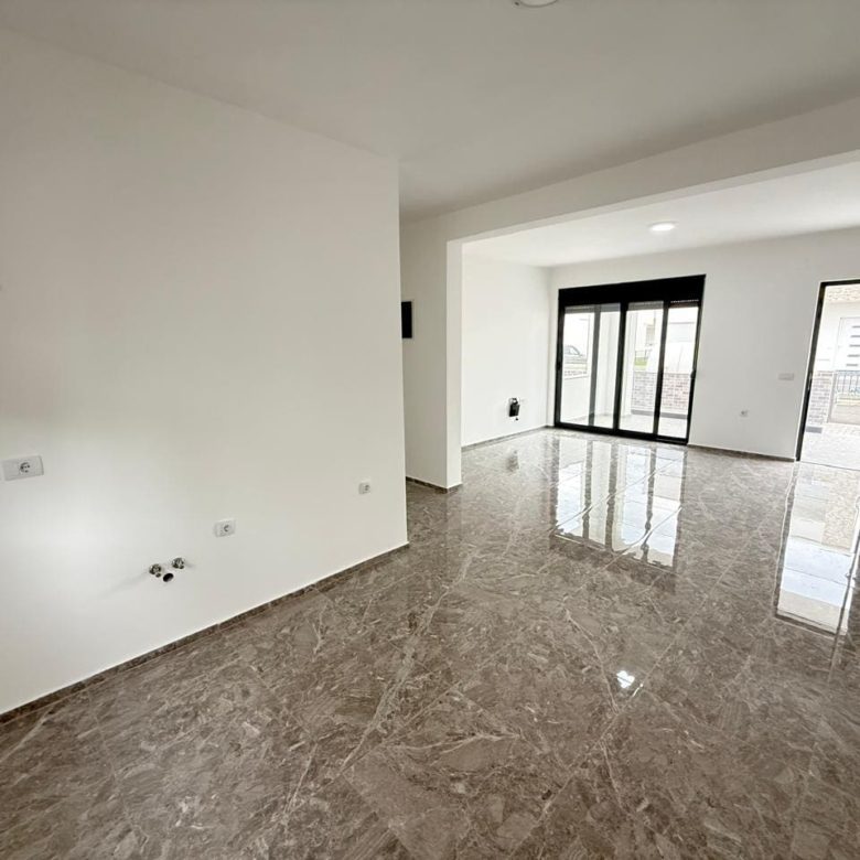 🏡 Modern Bungalow for Sale in Ulcinj Stoj – 86m² with Garden — Montenegro