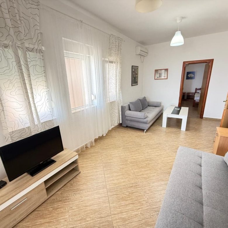 🌊 Apartment in Utjeha Montenegro – 62m² with Sea View and Pool