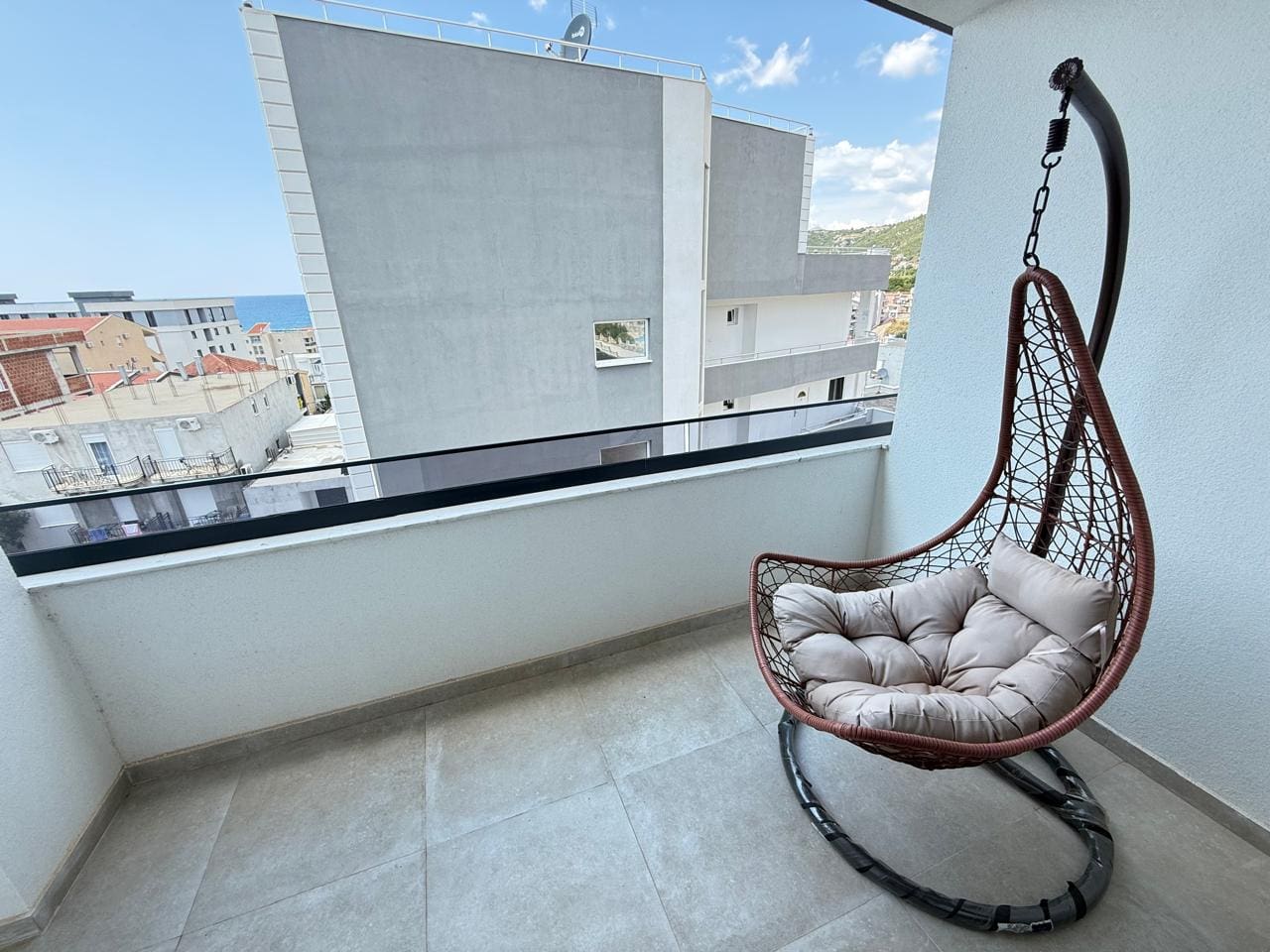 Apartment in Dobra Voda Montenegro – 68m², Furnished with Sea View — Montenegro