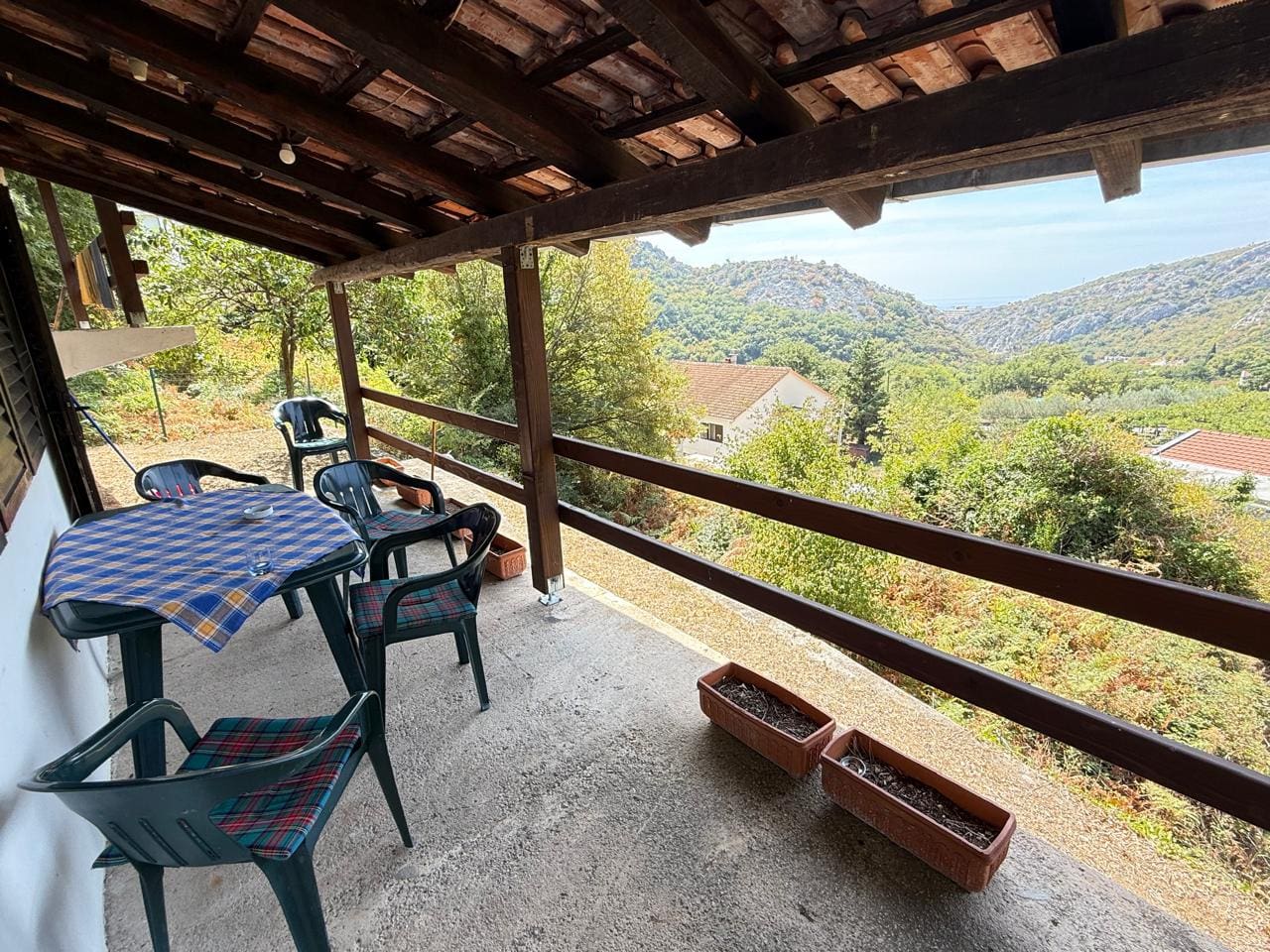 🏡 House for Sale in Mišići, Čanj – 140m² + Plot 372m² — Montenegro