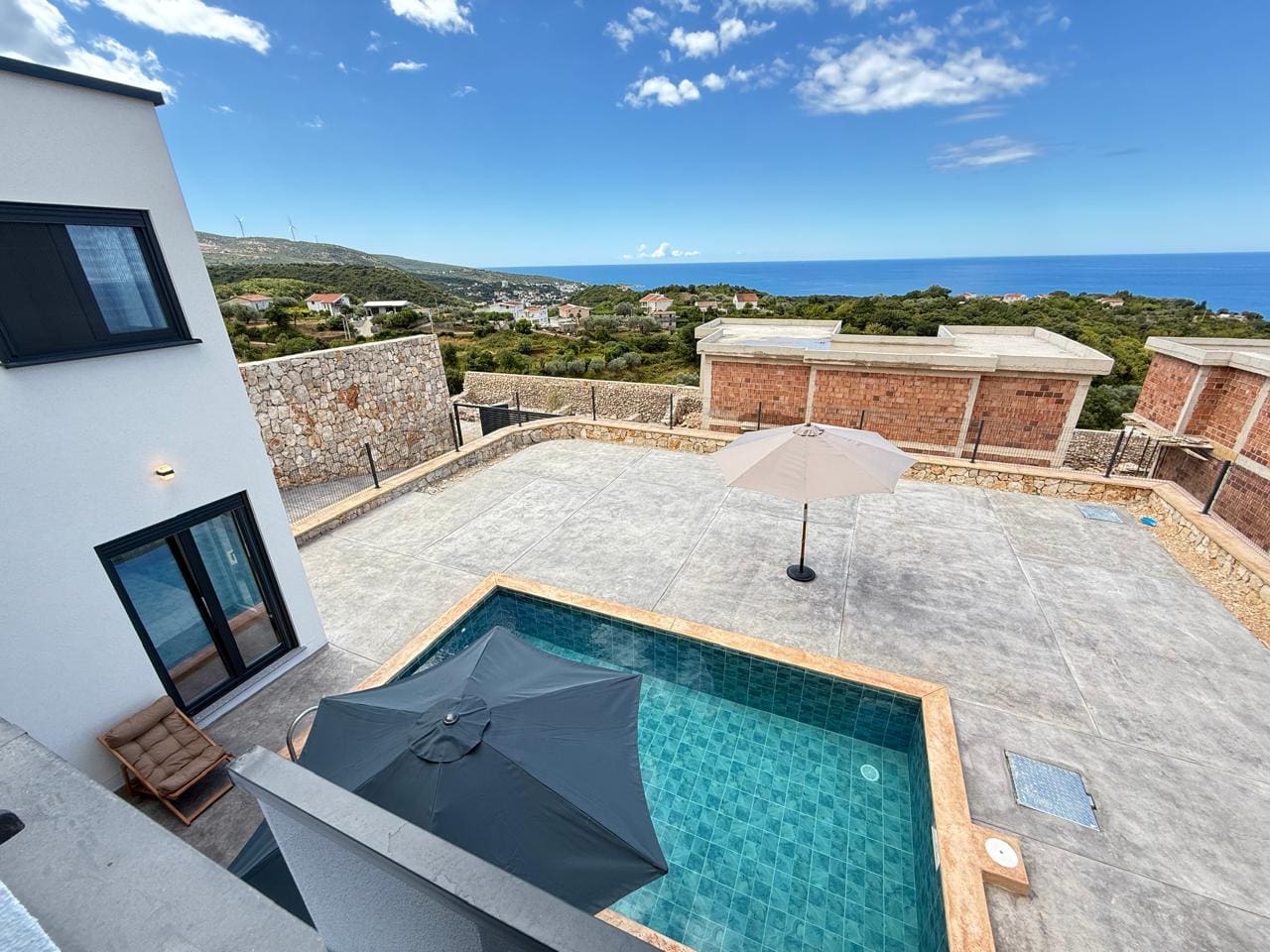 Modern Villa in Dobra Voda – 127m², Furnished, Pool — Montenegro