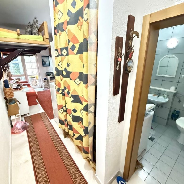 🏡 Apartment for Sale in Sutomore Center – 49m² with Courtyard — Montenegro