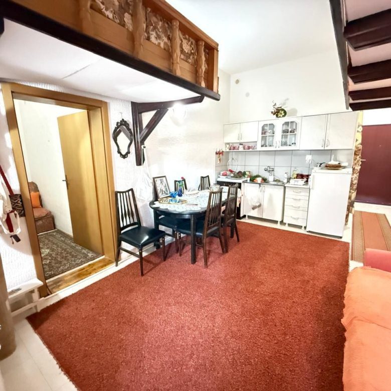 🏡 Apartment for Sale in Sutomore Center – 49m² with Courtyard — Montenegro