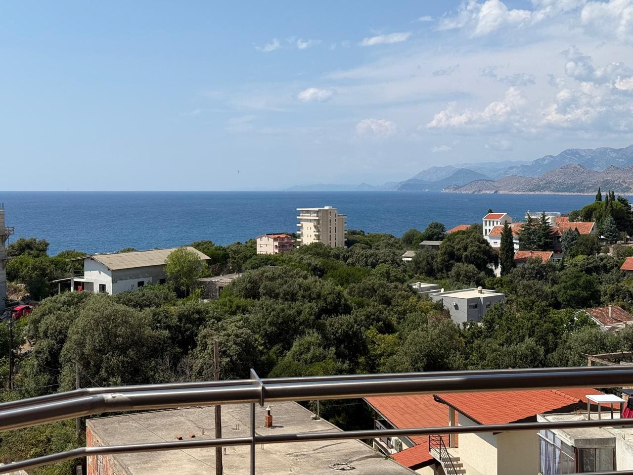 🌊 Apartment in Utjeha Montenegro – 62m² with Sea View and Pool — Montenegro