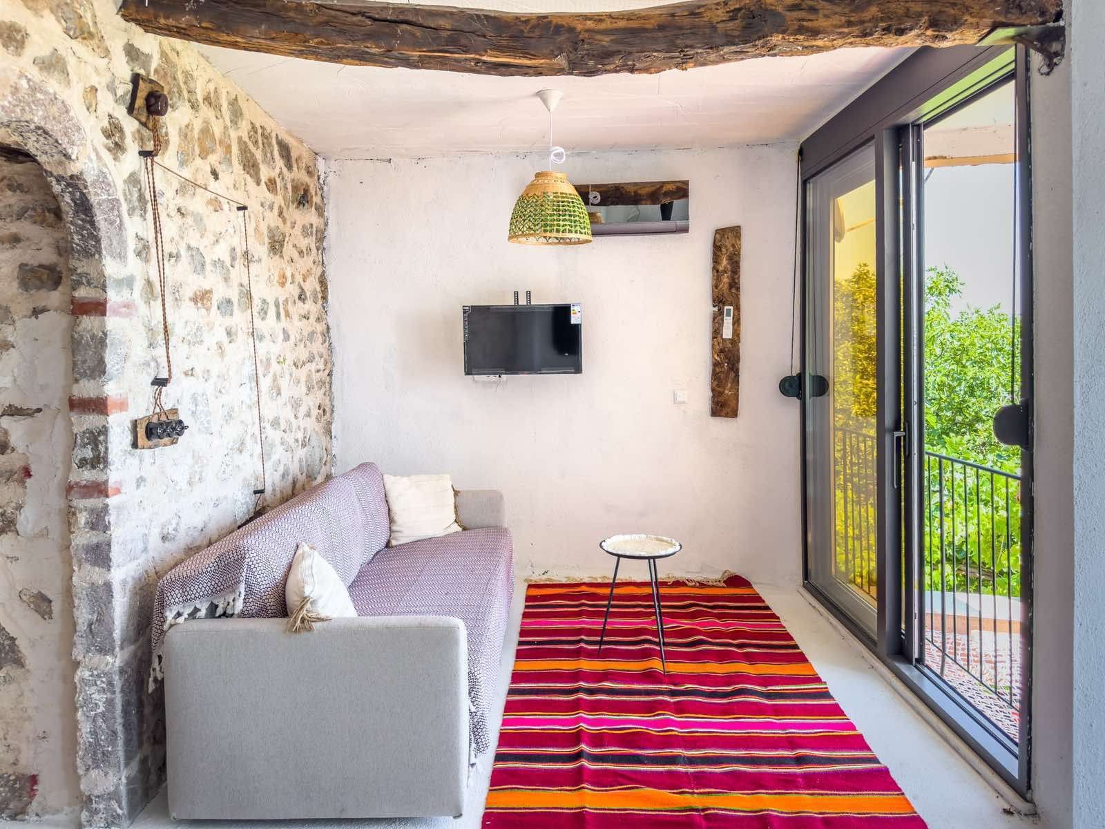 🏡 Stone House in Dobra Voda – 240m² with Stunning Views — Montenegro