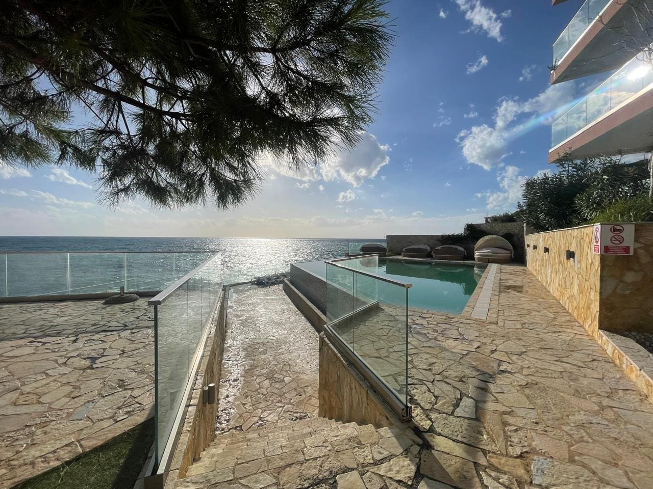🏡 Studio Apartment for Sale in Dobra Voda – 38 m² — Montenegro