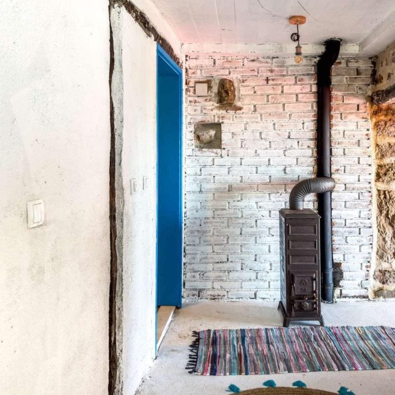 🏡 Stone House in Dobra Voda – 240m² with Stunning Views — Montenegro