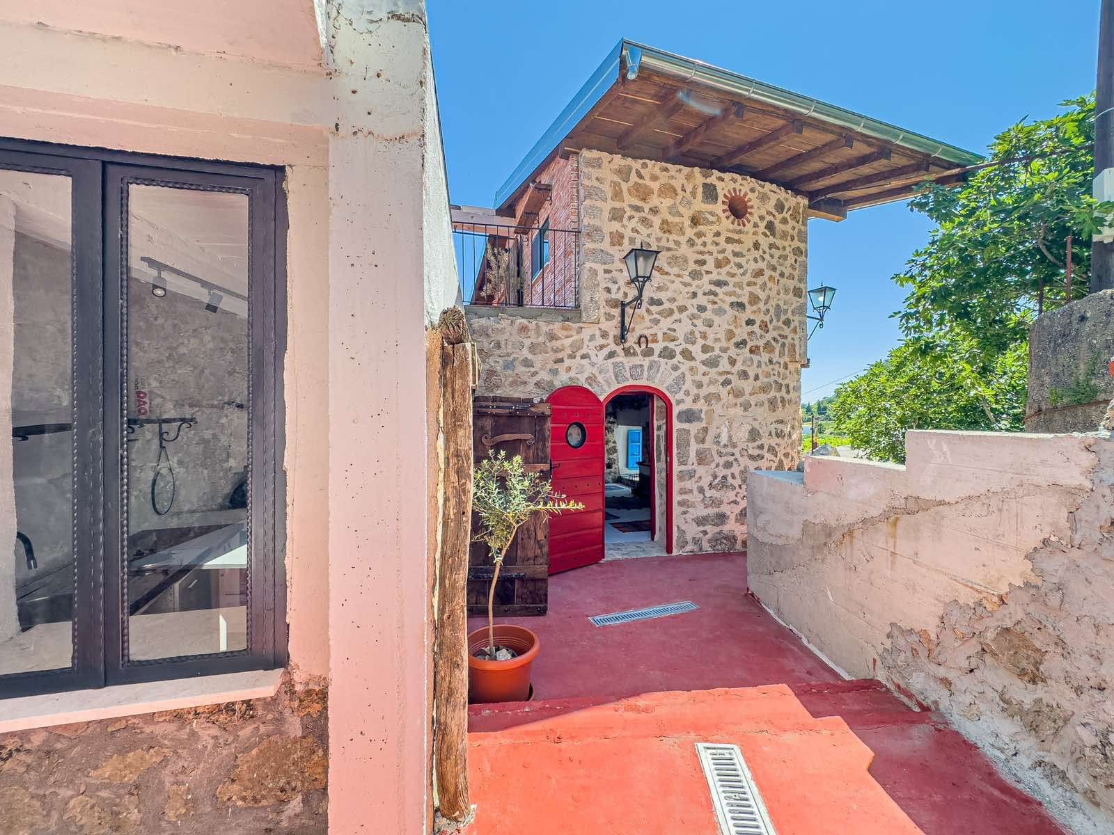 🏡 Stone House in Dobra Voda – 240m² with Stunning Views — Montenegro