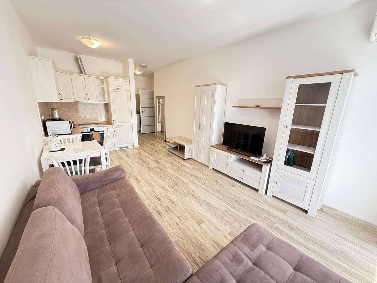 🏡 Studio Apartment for Sale in Dobra Voda – 38 m² — Montenegro