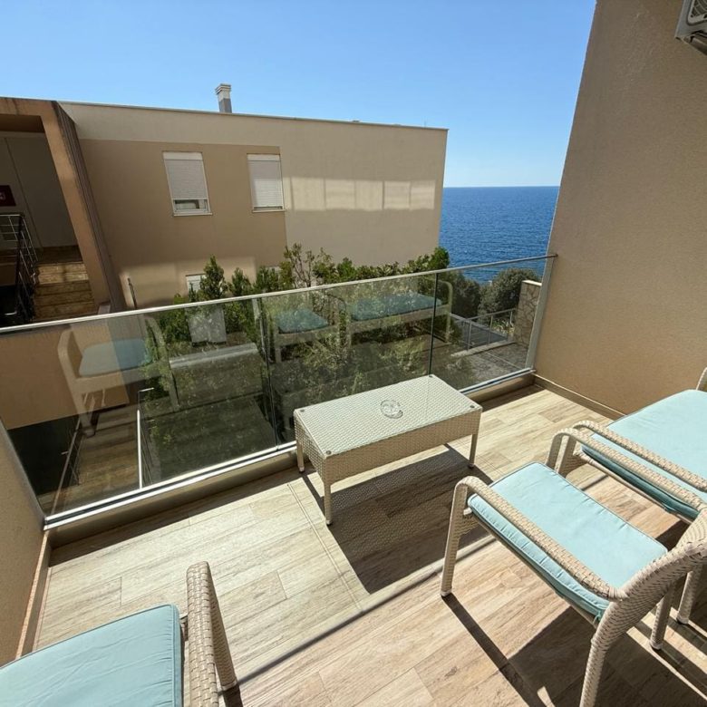 🏡 Studio Apartment for Sale in Dobra Voda – 38 m² — Montenegro