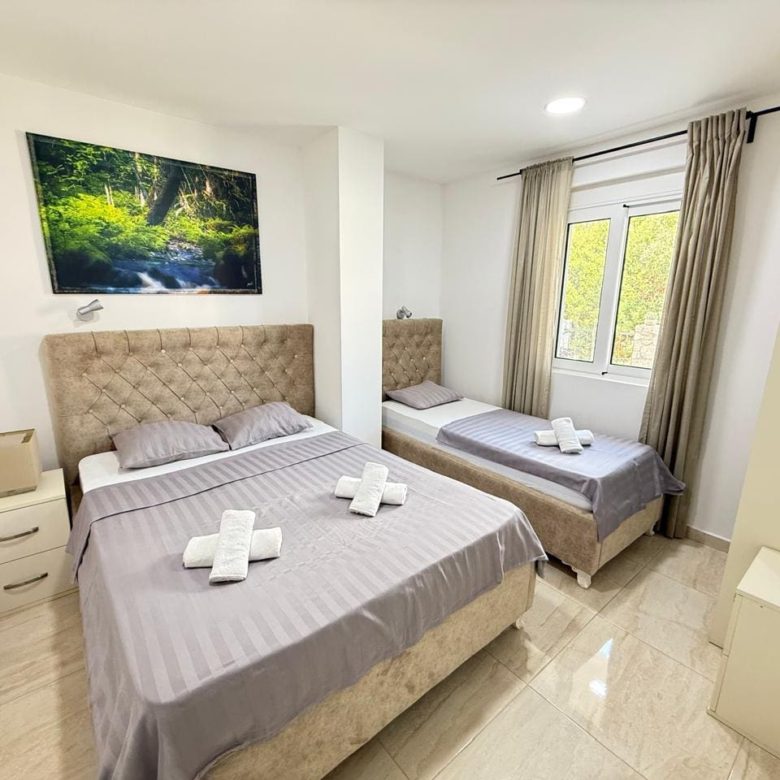 🌊 Apartment in Utjeha Montenegro – 51m² with Sea View and Pool — Montenegro