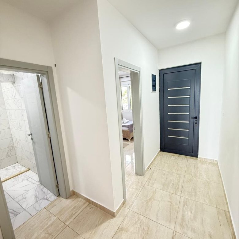 🌊 Apartment in Utjeha Montenegro – 51m² with Sea View and Pool — Montenegro