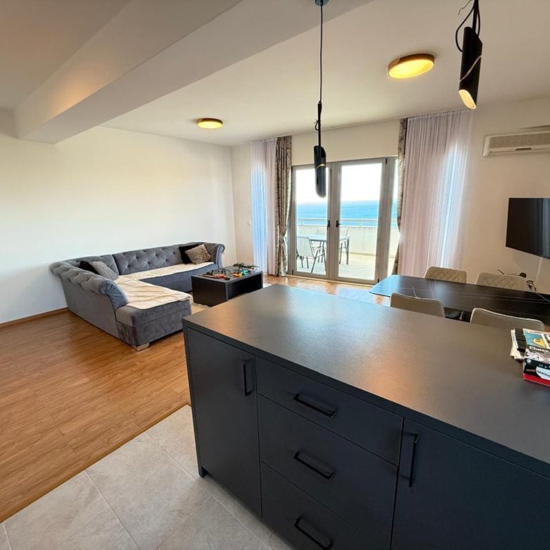 Dobra Voda Apartment with Sea View – 129 m², 3 Bedrooms, Parking & Installment Plan — Montenegro