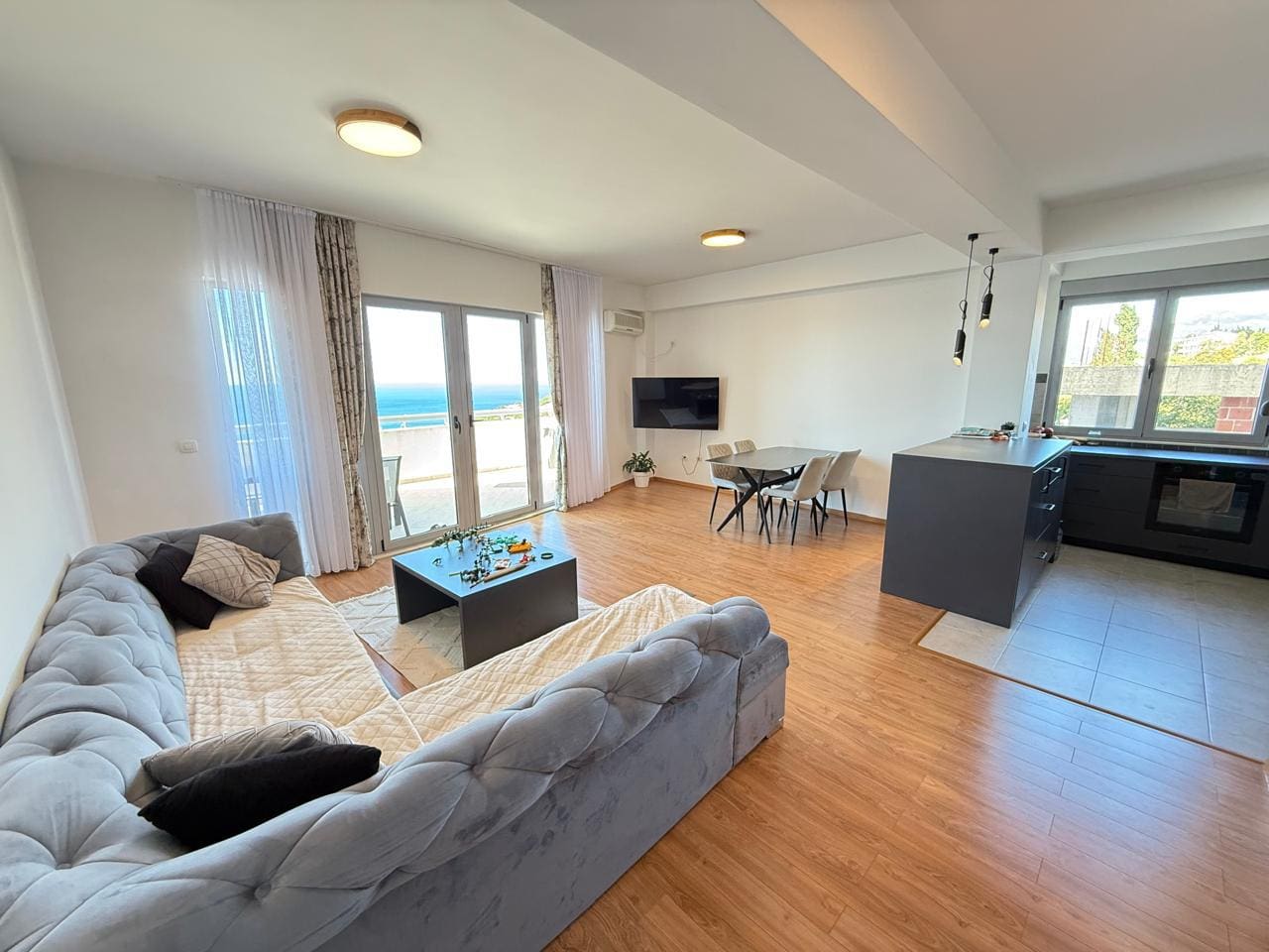 Dobra Voda Apartment with Sea View – 129 m², 3 Bedrooms, Parking & Installment Plan — Montenegro