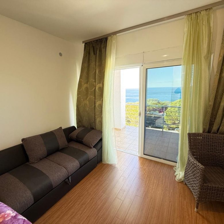 Bar Ratac House with Panoramic Sea View – 150 m², Pool & Parking — Montenegro