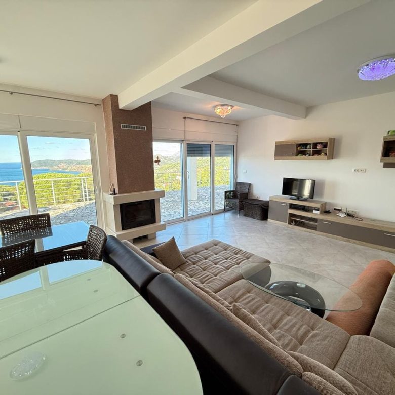 Bar Ratac House with Panoramic Sea View – 150 m², Pool & Parking — Montenegro