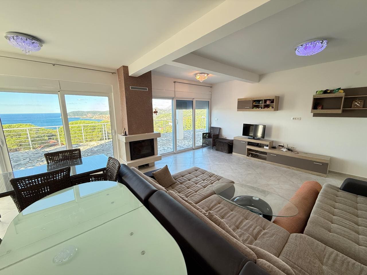 Bar Ratac House with Panoramic Sea View – 150 m², Pool & Parking — Montenegro