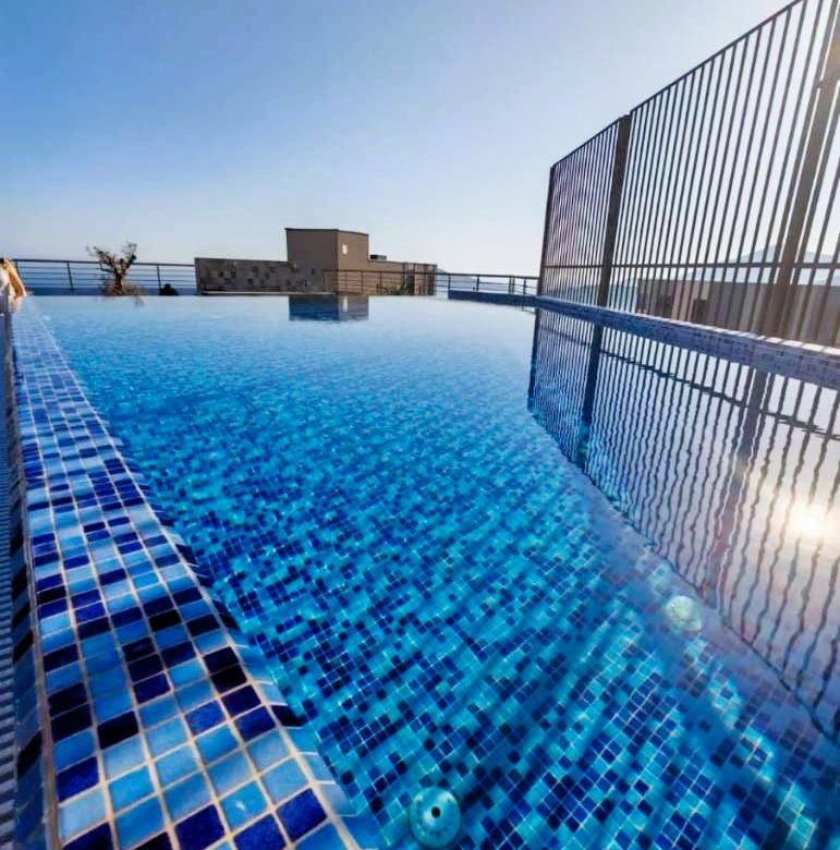 Rafailovici Penthouse with Sea View – 149 m², Rooftop Pool & Terrace — Montenegro