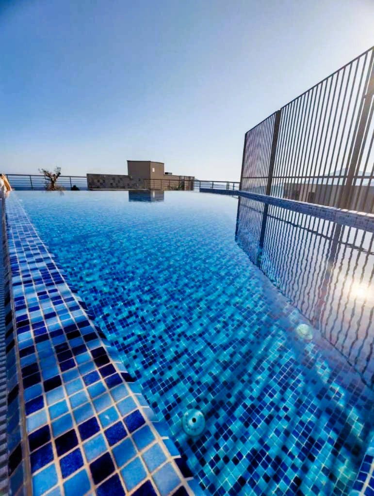 Rafailovici Penthouse with Sea View – 149 m², Rooftop Pool & Terrace — Montenegro