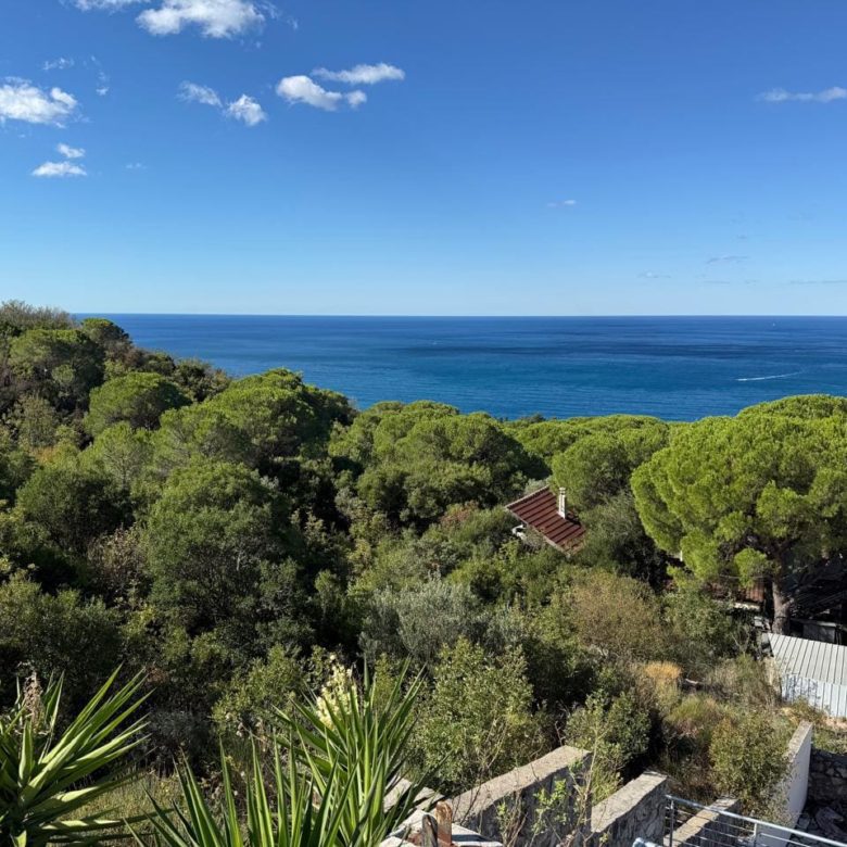 Bar Ratac House with Panoramic Sea View – 150 m², Pool & Parking — Montenegro