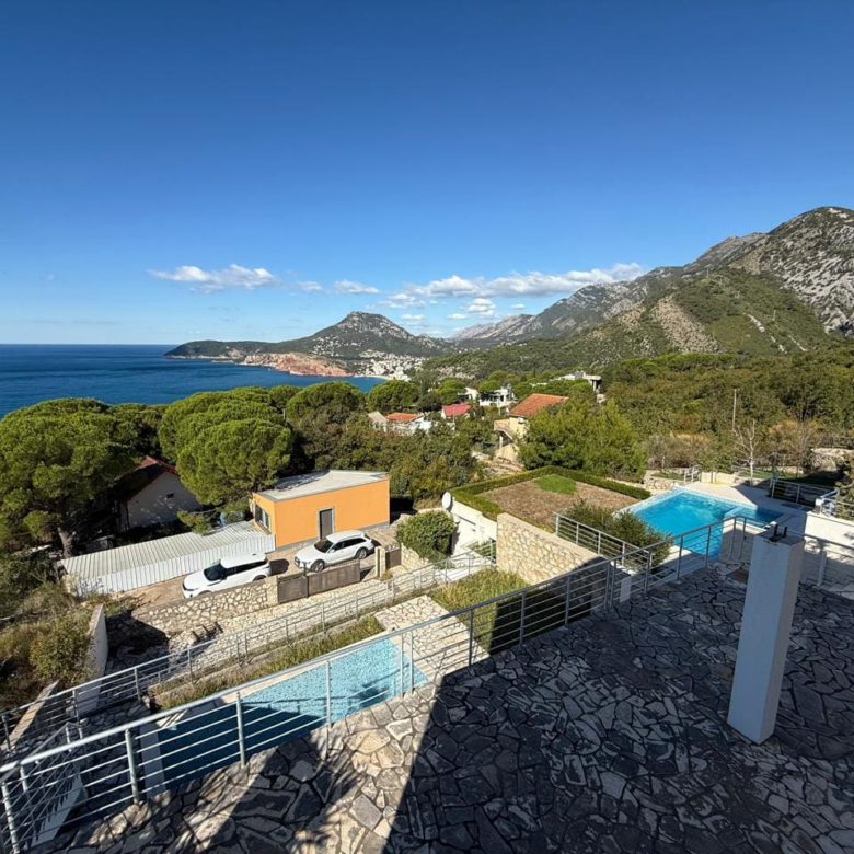 Bar Ratac House with Panoramic Sea View – 150 m², Pool & Parking — Montenegro