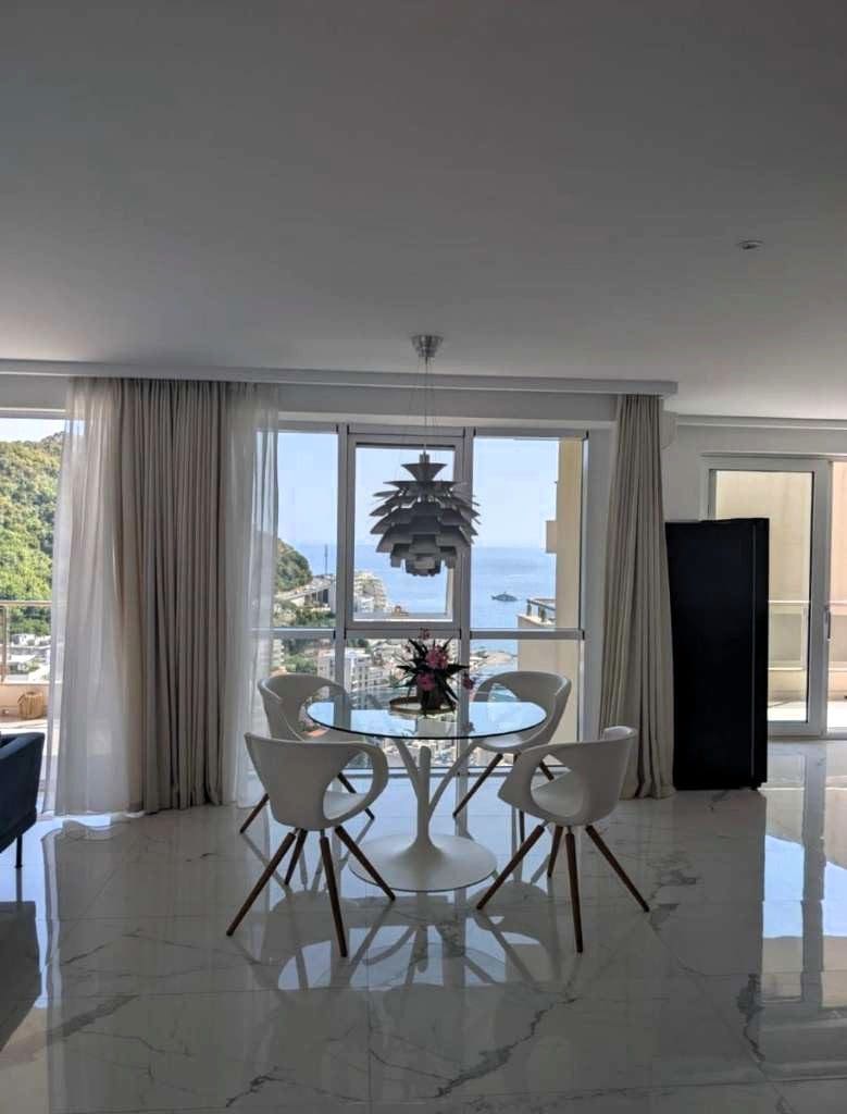 Rafailovici Penthouse with Sea View – 149 m², Rooftop Pool & Terrace — Montenegro