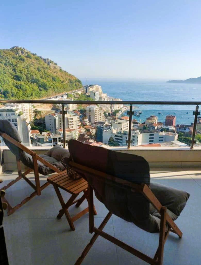 Rafailovici Penthouse with Sea View – 149 m², Rooftop Pool & Terrace — Montenegro